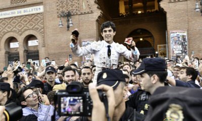 Alvaro Alarcón abrió la Puerta grande de Las Ventas